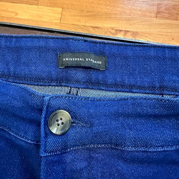 Universal Standard Carrie High Rise Wide Leg Jeans in Dark Indigo size M/18-20 - Picture 5 of 15